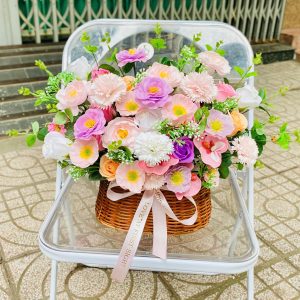Giỏ Hoa Sáp Pastel Ngọt Ngào – Món Quà Sang Trọng Dành Tặng Người Thân Yêu MS919