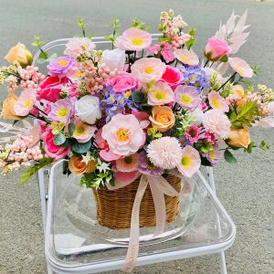 Giỏ Hoa Sáp Pastel Rực Rỡ – Món Quà Sang Trọng Cho Mọi Dịp Đặc Biệt MS918