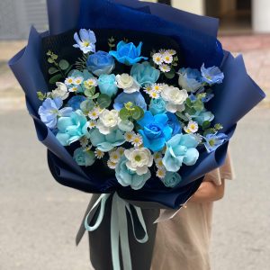 Bó hoa sáp mix lụa tone Xanh Navy - MS910